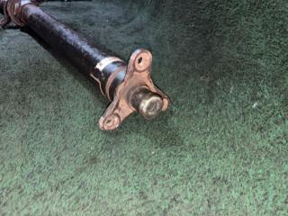 Карданный вал TOYOTA ARISTO JZS160 2JZ 5 ракурс Карданный вал TOYOTA ARISTO JZS160 2JZ 5 ракурс