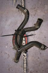 Патрубок радиатора печки Subaru Forester 2006 контрактная Патрубок радиатора печки Subaru Forester 2006