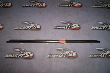 Молдинг на дверь передний левый Subaru Forester 2003