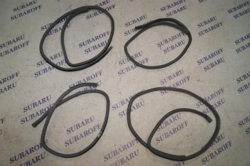 Уплотнитель Subaru Forester