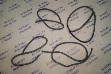 Уплотнитель Subaru Forester