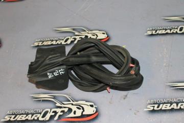 Уплотнитель Subaru Legacy 2004