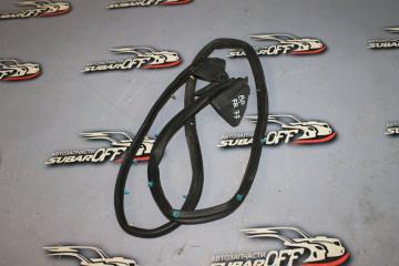 Уплотнитель Subaru Legacy 2004