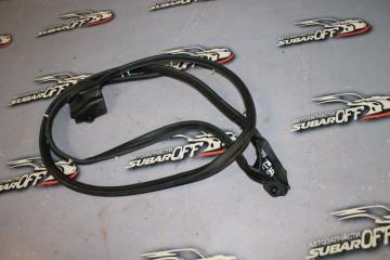 Уплотнитель Subaru Forester 2003
