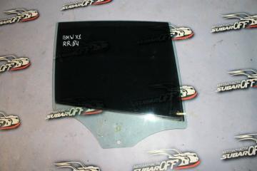 Стекло боковое заднее правое BMW X1 18i 2010