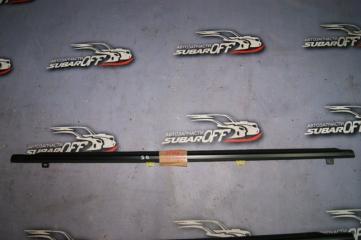 Молдинг на дверь задний правый Subaru Forester 2003