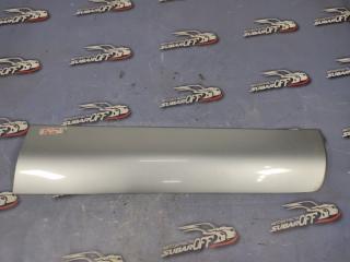 Накладка двери передняя правая Subaru Forester 2003