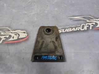 Крепление балки подвески заднее левое Subaru Forester 2003