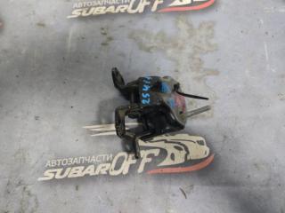 Петля двери задняя правая Subaru Legacy 2001