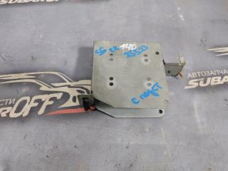 Крепление магнитолы Subaru Forester 2004 контрактная Крепление магнитолы Subaru Forester 2004