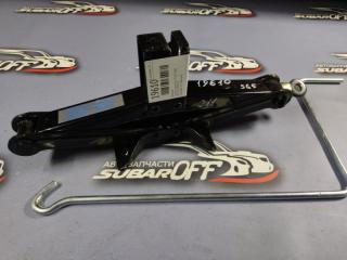 Домкрат Subaru Forester 2006