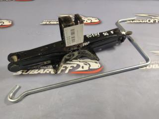 Домкрат Subaru Forester 2004