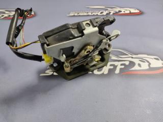 Замок багажника Subaru Forester SG5 EJ205 Замок багажника Subaru Forester SG5 EJ205