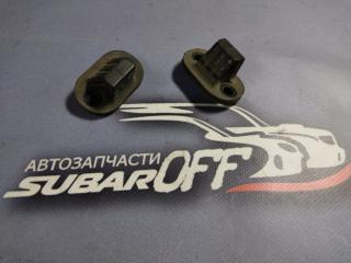 Отбойник двери задний Subaru Outback 2009