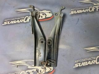 Петля капота передняя Subaru Forester 2002