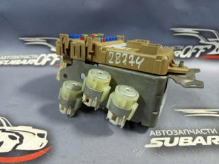 Блок предохранителей салонный Subaru Forester 2005