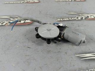 Стеклоподъемник задний правый Subaru Forester 2004