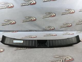 Накладка замка багажника Subaru Impreza 2010