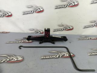 Домкрат Subaru Forester 2004 контрактная Домкрат Subaru Forester 2004