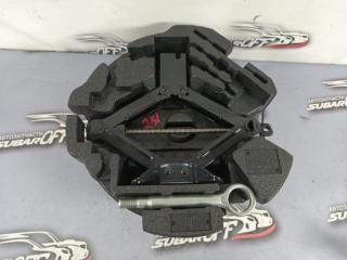 Набор инструментов Subaru Forester 2008 контрактная Набор инструментов Subaru Forester 2008