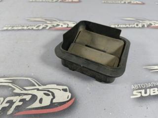 Решетка вентиляции в багажник задняя правая Subaru Legacy 2001 контрактная Решетка вентиляции в багажник задняя правая Subaru Legacy 2001