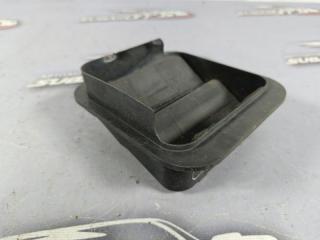 Решетка вентиляции в багажник задняя правая Subaru Forester 2005 контрактная Решетка вентиляции в багажник задняя правая Subaru Forester 2005