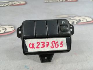 Кнопки в салон Subaru Forester 2004 контрактная Кнопки в салон Subaru Forester 2004