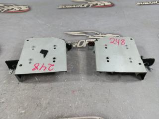 Крепление магнитолы Subaru Forester 2002 контрактная Крепление магнитолы Subaru Forester 2002