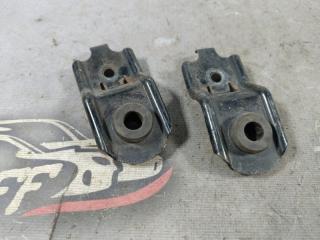 Крепление радиатора Subaru Forester 2002