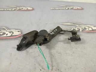 Корректор фар задний Subaru Impreza XV 2010 контрактная Корректор фар задний Subaru Impreza XV 2010