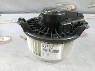 Запчасть вентилятор печки Toyota Camry 2016