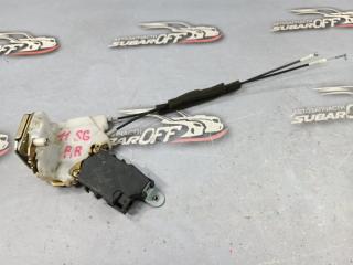 Замок дверной задний правый Subaru Forester 2003 контрактная Замок дверной задний правый Subaru Forester 2003