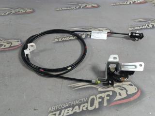 Ручка открывания бензобака Subaru Forester 2002 контрактная Ручка открывания бензобака Subaru Forester 2002