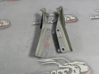 Петля капота передняя Subaru Forester 1998