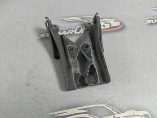 Петля капота передняя Subaru Impreza 2006