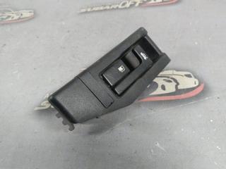 Ручка открывания бензобака Subaru Impreza 2013 контрактная Ручка открывания бензобака Subaru Impreza 2013