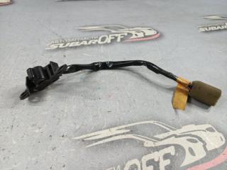 Кнопка стеклоподъемника задняя левая Subaru Forester