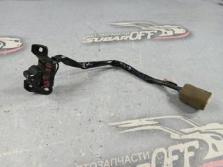 Кнопка стеклоподъемника задняя правая Subaru Forester