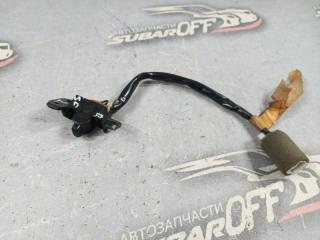 Кнопка стеклоподъемника задняя правая Subaru Forester