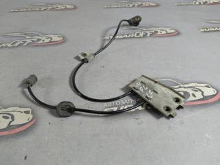 Датчик ABS передний левый Subaru Impreza 2000