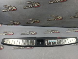 Накладка замка багажника Subaru Outback 2006