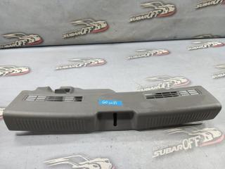 Накладка замка багажника Subaru Impreza 2002