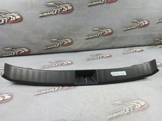 Накладка замка багажника Subaru Impreza 2008