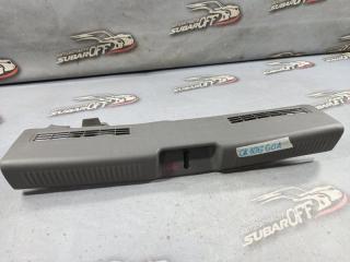 Накладка замка багажника Subaru Impreza 2003