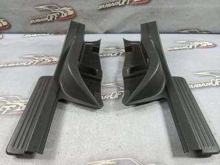 Накладка на порог салона задняя Subaru Impreza 2003