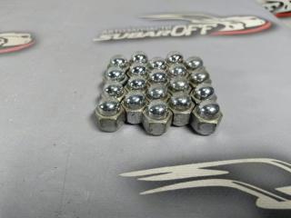 Запчасть гайка колесная Subaru Forester 2003