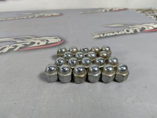 Запчасть гайка колесная Subaru Forester 2003