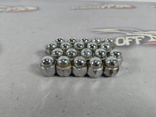 Запчасть гайка колесная Subaru Impreza 2001