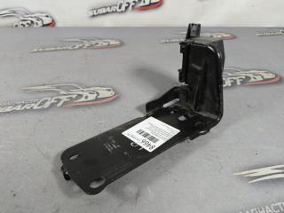 Крепление радиатора BMW X1 18i 2010