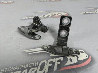 Запчасть петля двери задняя левая Nissan Fuga 2011